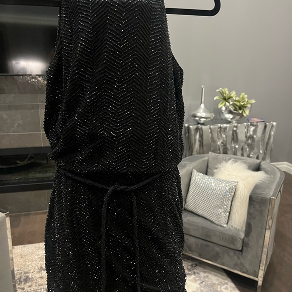 COPY - A simple Grecian style fully beaded jet black gala gown by VICTORIA size… - Picture 3 of 17